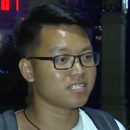 DƬ